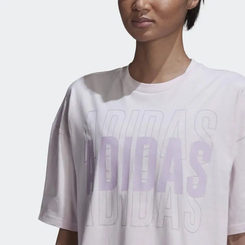 Camiseta Essentials Repeat Adidas Logo Oversized - Imagen 5