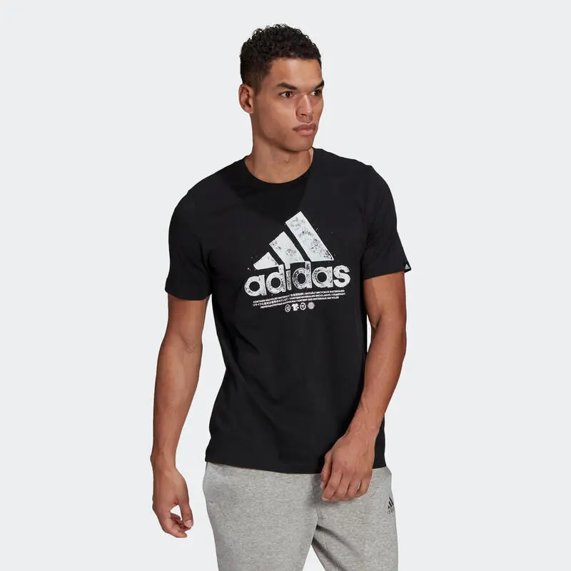 ADIDAS Camiseta Fitness Capsule Hombre Negro Manga Corta Recta Cuello Redondo Algod贸n